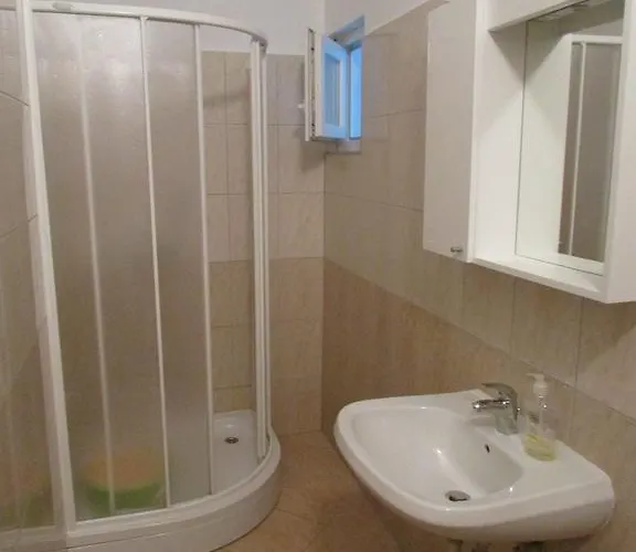 I Sobe Grga Daire Starigrad Paklenica