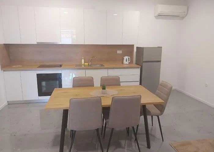 I Sobe Grga * Starigrad Paklenica