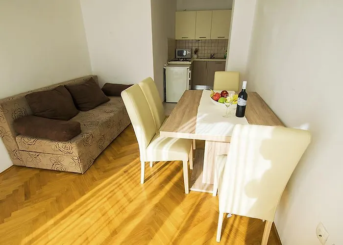 I Sobe Grga Daire Starigrad Paklenica