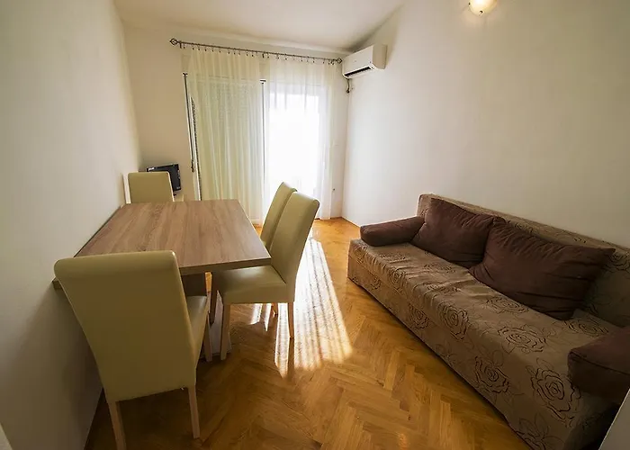 I Sobe Grga * Starigrad Paklenica