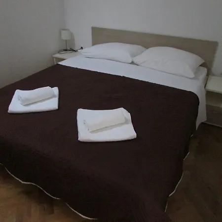 I Sobe Grga Appartement *