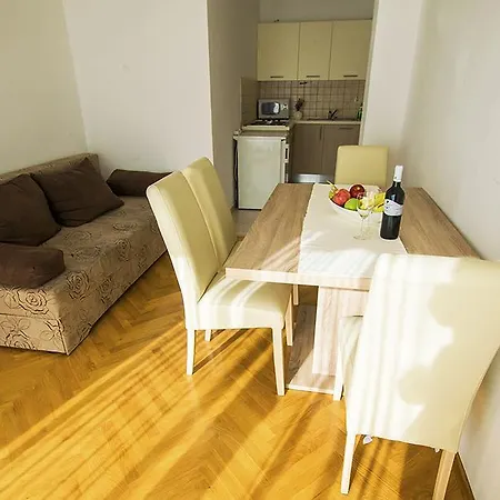 I Sobe Grga Apartment Starigrad Paklenica