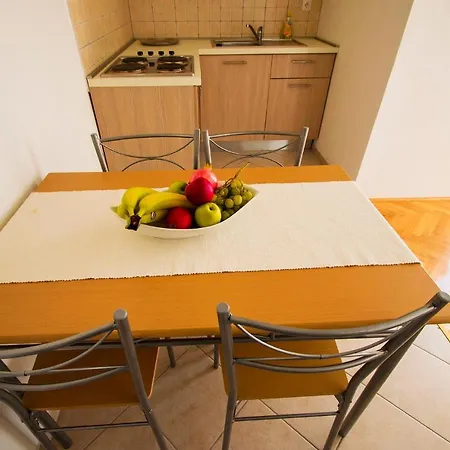 I Sobe Grga Starigrad Paklenica