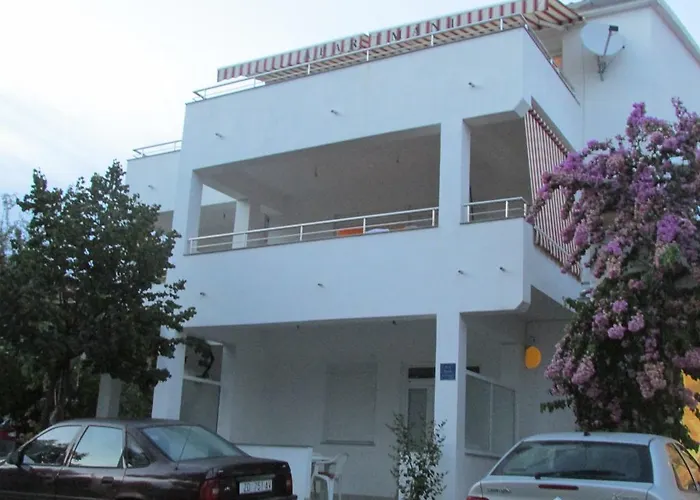 I Sobe Grga Starigrad Paklenica